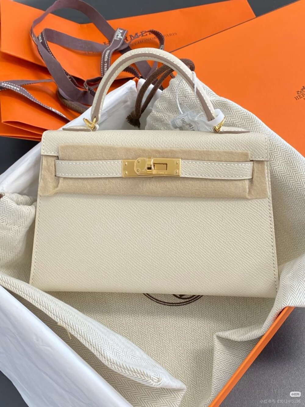 Classic Hermes Bag: A Stylish and Versatile Choice for Elegance